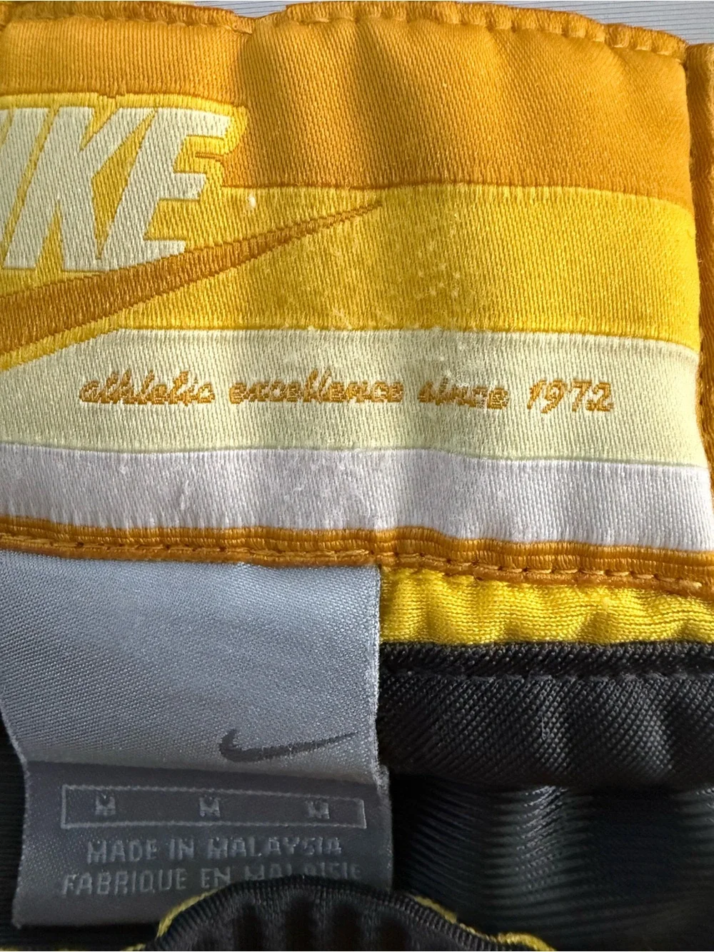 Nike Vintage 90s Challenge Court Series Athletic Basketball Shorts